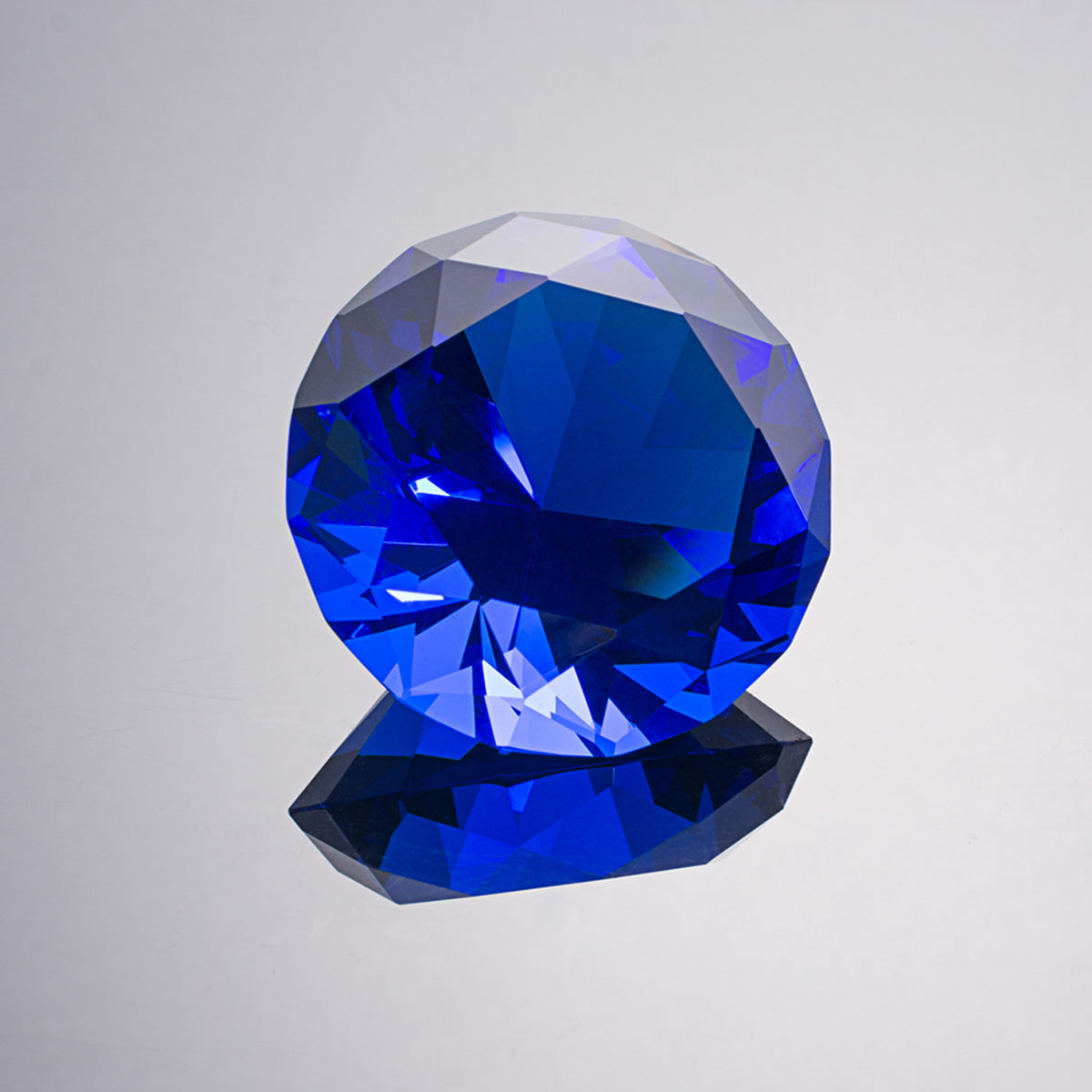 Blue Diamond Shaped Crystal Centerpiece (50mm/60mm)
