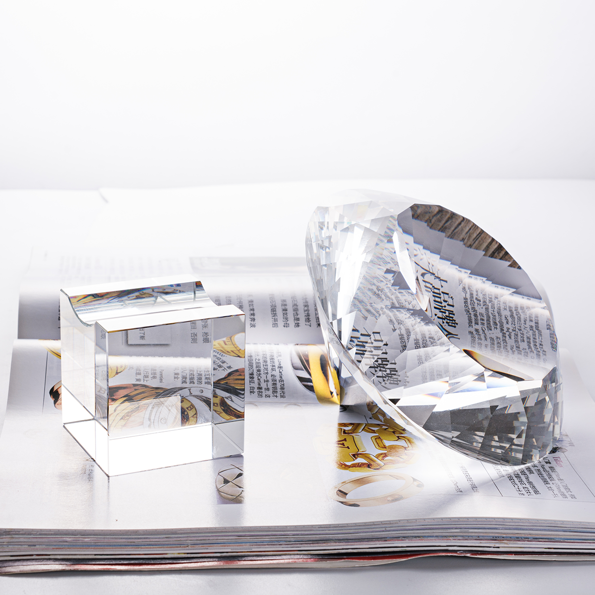 Multi-faceted Diamond Shaped Crystal with Stand for Home Decor