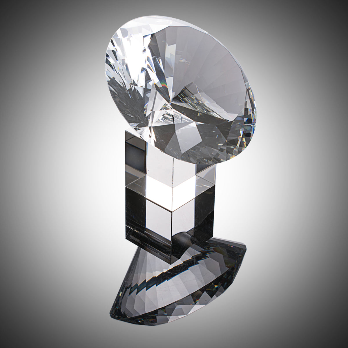 Multi-faceted Diamond Shaped Crystal with Stand for Home Decor