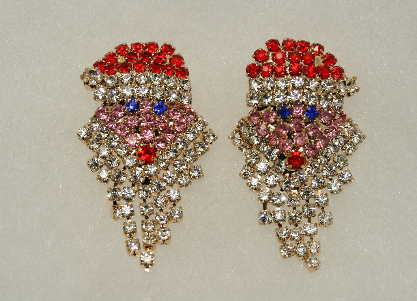 Vintage Sparkly Rhinestone Santa Claus Face Brooch Pin and Earrings Set,  Xmas Holiday Jewelry Gift